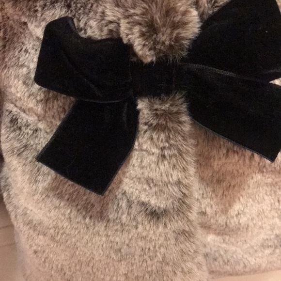 Baby faux fur Jacket. NWT - Picture 2 of 3